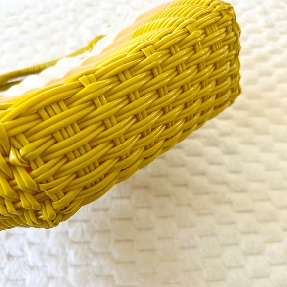 Yellow Medium Deep Woven Recyclyed Plastic High Capacity Handbag - Picture 3 of 10